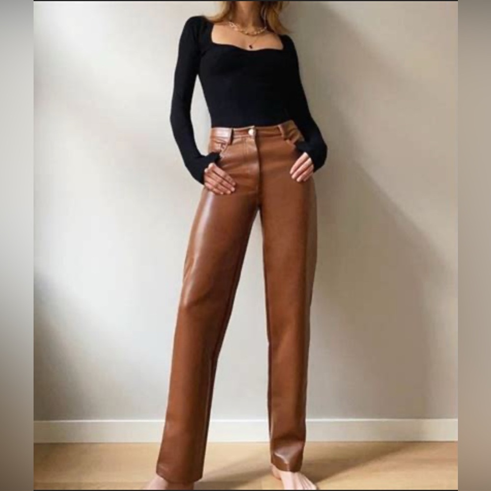 Aritzia Wilfred high rise straight leg faux leather pant